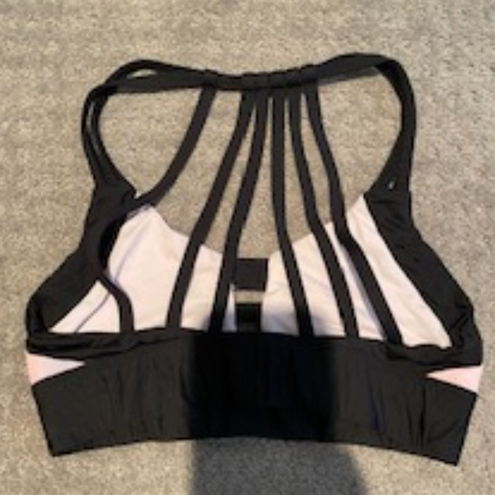 Tie Dyed Sports bra - Picture 2 of 3